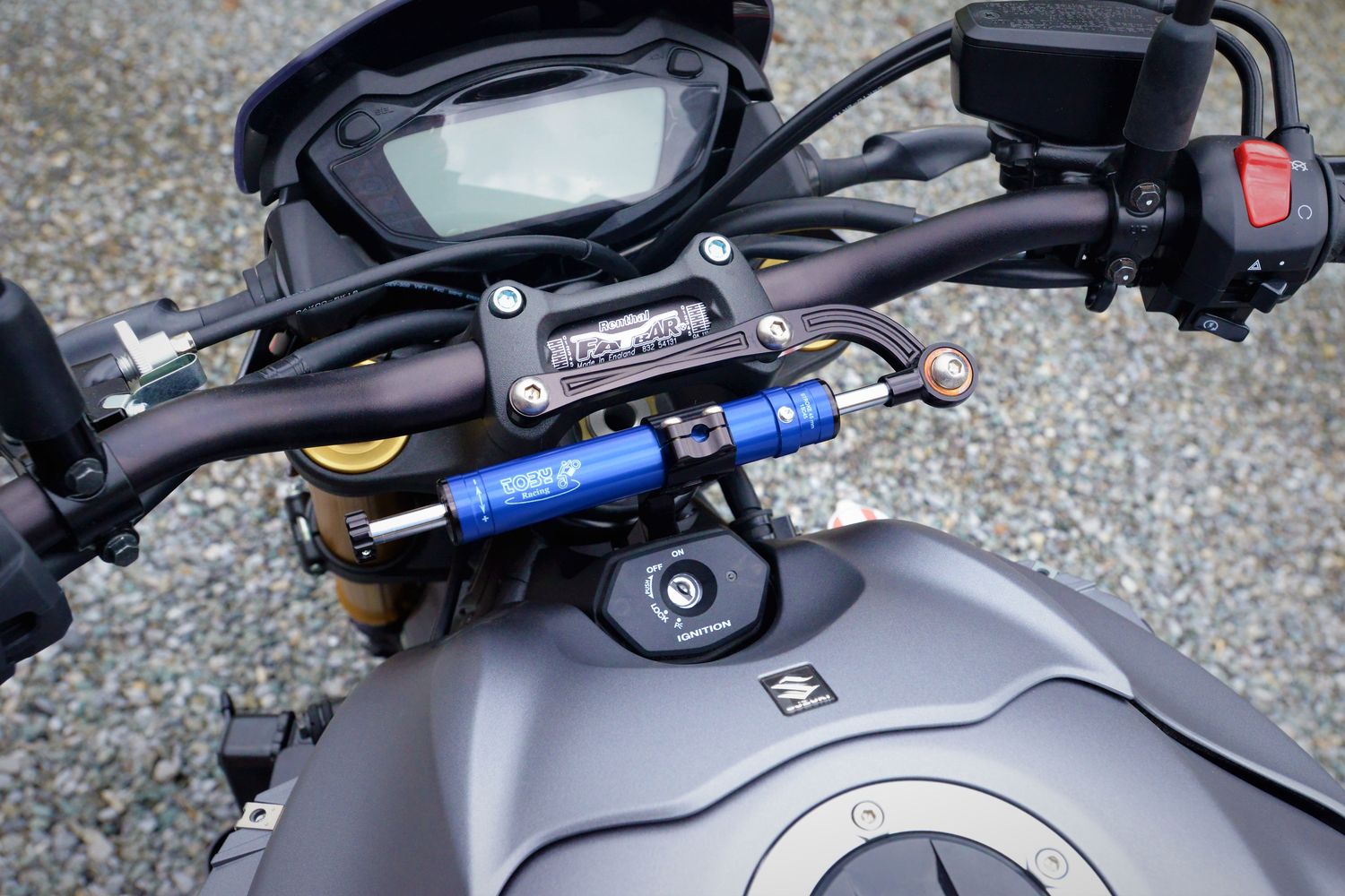 Fast Pro Motorcycle CNC Adjustable Steering Damper & Bracket Mounting Kit For Suzuki GSXR600 GSXR750 04-05 